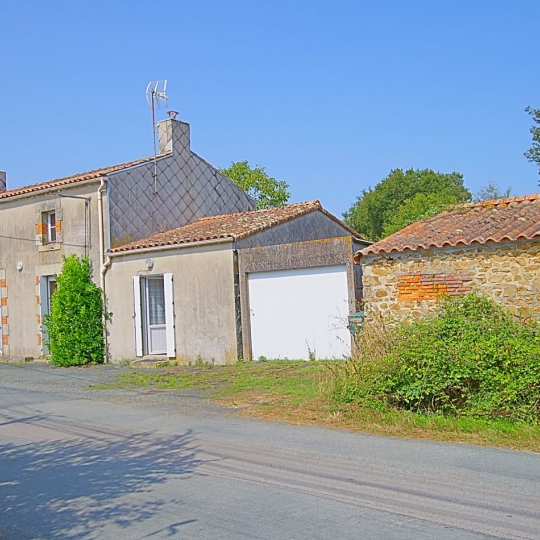  Cote & Sables Immobilier : House | LA ROCHE-SUR-YON (85000) | 160 m2 | 259 900 € 