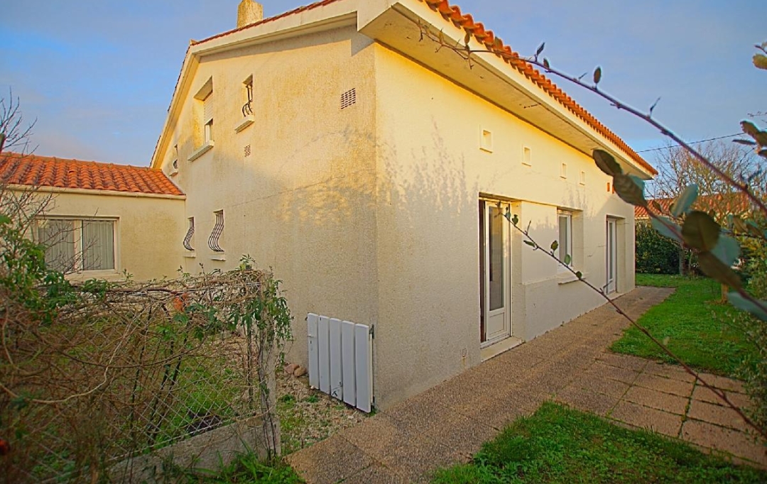 Cote & Sables Immobilier : Maison / Villa | LES SABLES-D'OLONNE (85180) | 140 m2 | 367 800 € 