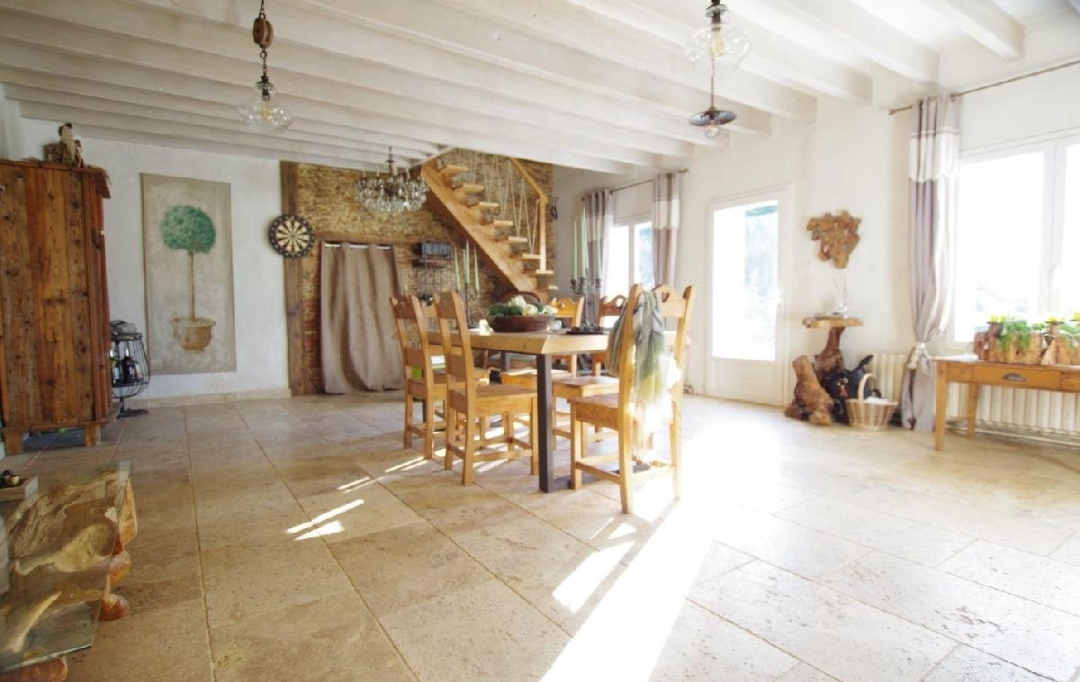 Cote & Sables Immobilier : Maison / Villa | SAINT-MATHURIN (85150) | 175 m2 | 477 750 € 