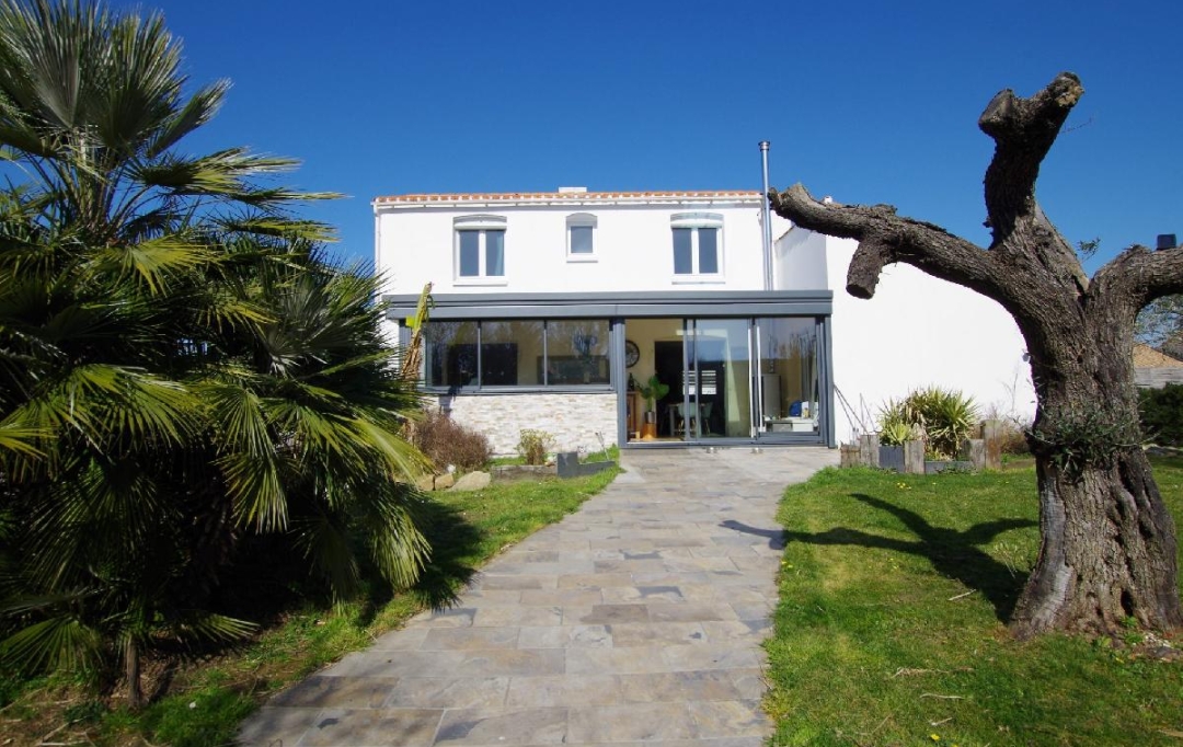 Cote & Sables Immobilier : Maison / Villa | LES SABLES-D'OLONNE (85340) | 160 m2 | 444 900 € 