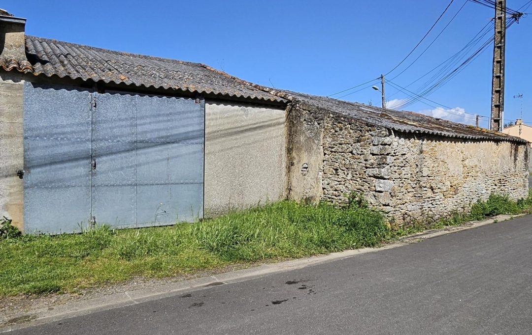 Cote & Sables Immobilier : Garage / Parking | OLONNE-SUR-MER (85340) | 78 m2 | 89 500 € 