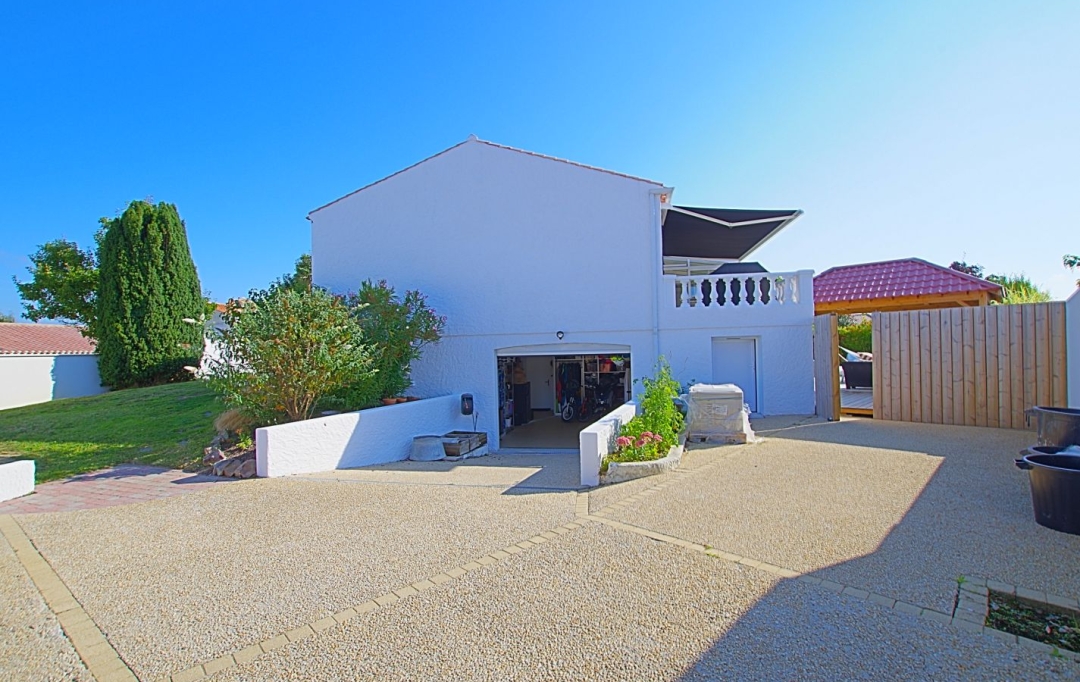 Cote & Sables Immobilier : Maison / Villa | LES SABLES-D'OLONNE (85180) | 170 m2 | 699 500 € 