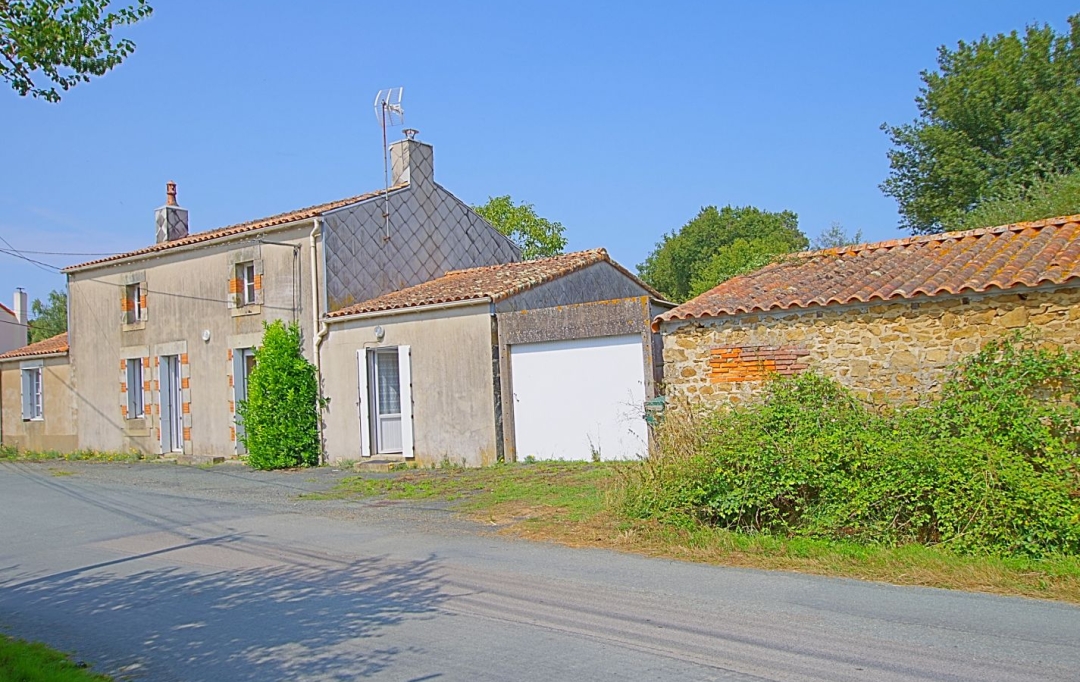 Cote & Sables Immobilier : House | LA ROCHE-SUR-YON (85000) | 160 m2 | 259 900 € 